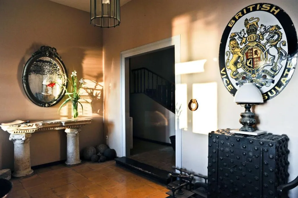 Lobby, Doma, Crete