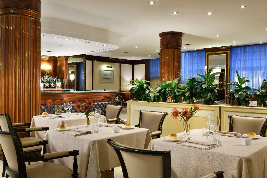Restaurant, UNA HOTELS Scandinavia Milano, Milan
