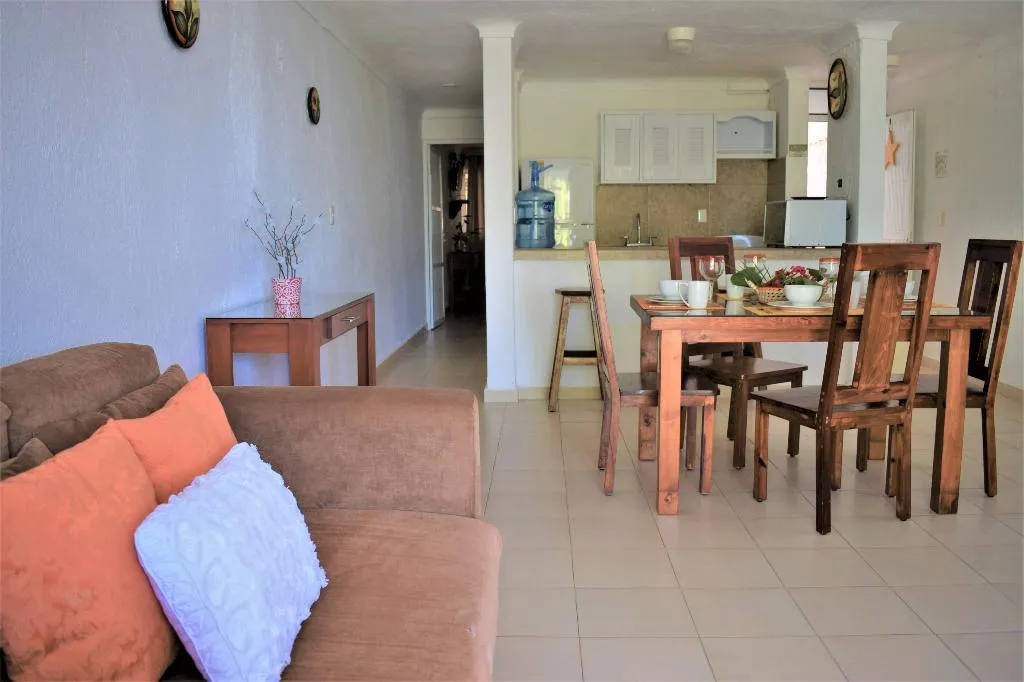 SUITE OCEAN FRONT Room, Arrecifes Suites, Cancun Area