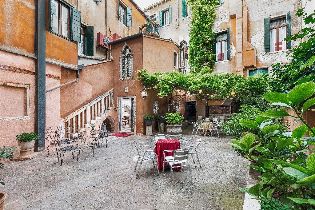 General view, San Moise, Venice