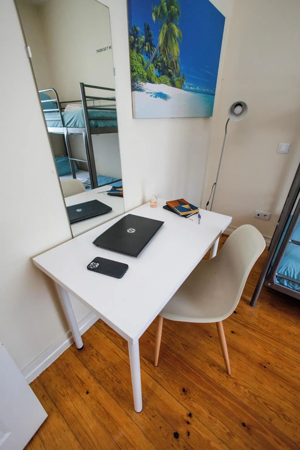 Room, The Beach Corner Guesthouse, Porto