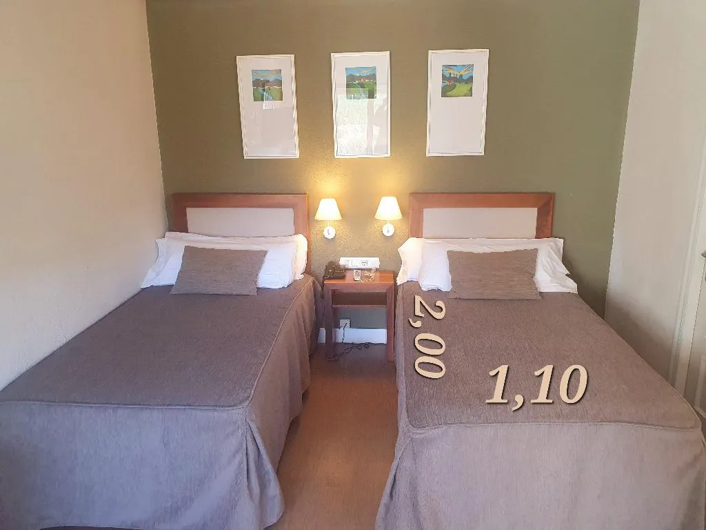 Room, La Carreta, Valencia
