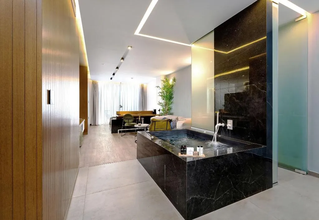 Room, Dyo Suites, Crete