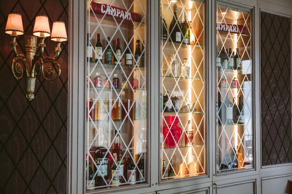 Bar, Villa Flori, Milan
