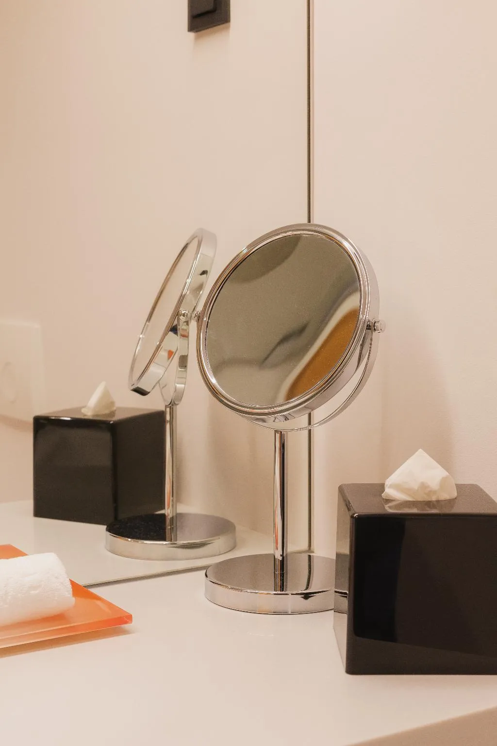 TWIN DELUXE Room, Lumen Hotel and The Lisbon Light Show, Lisbon