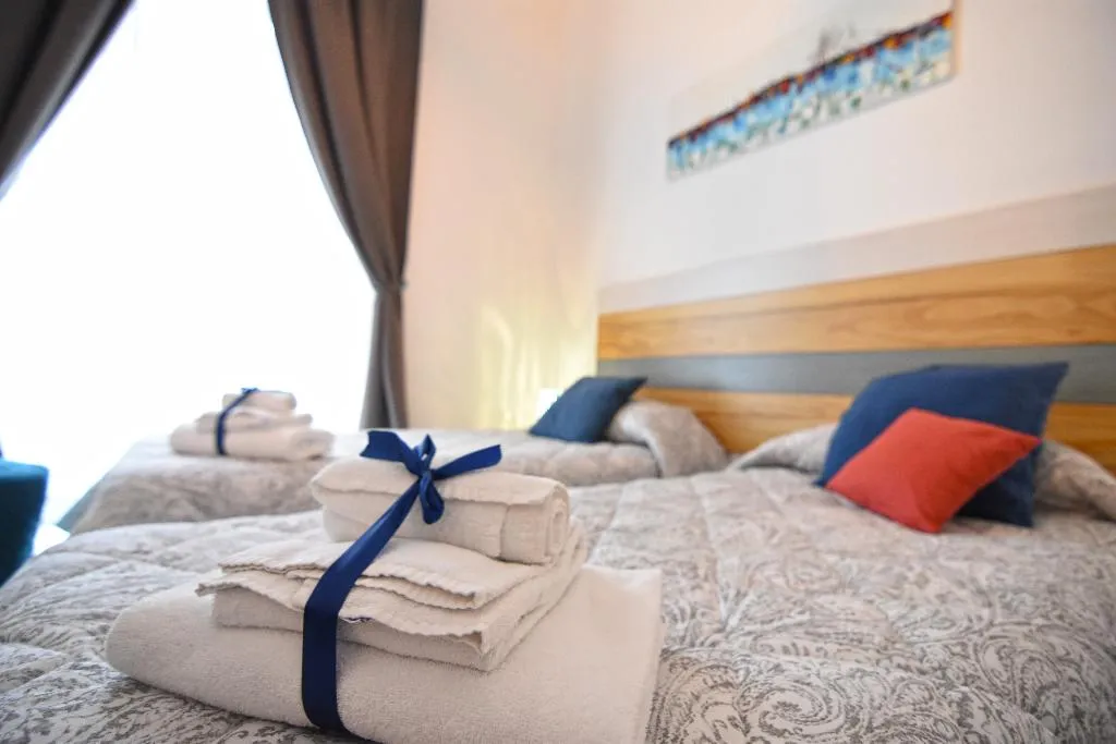 Double or Twin DUPLEX SUPERIOR Room, B&B Crianza, Naples