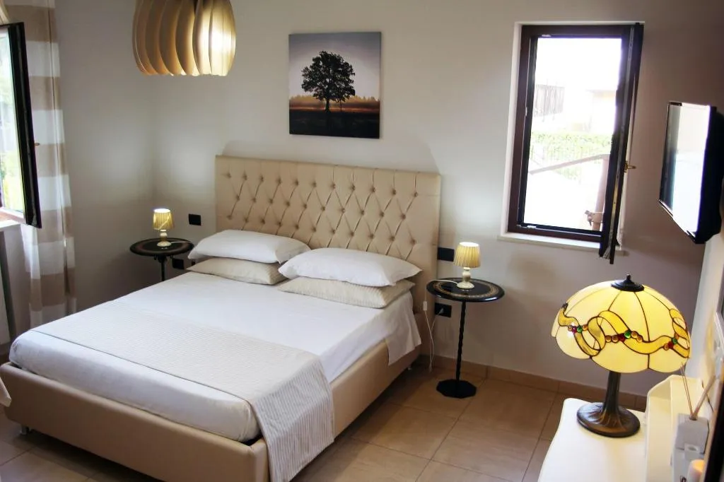 Room, B&B Atrium, Naples