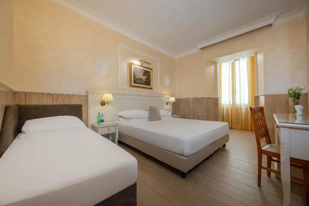 TRIPLE STANDARD Room, Palladium Palace, Rome