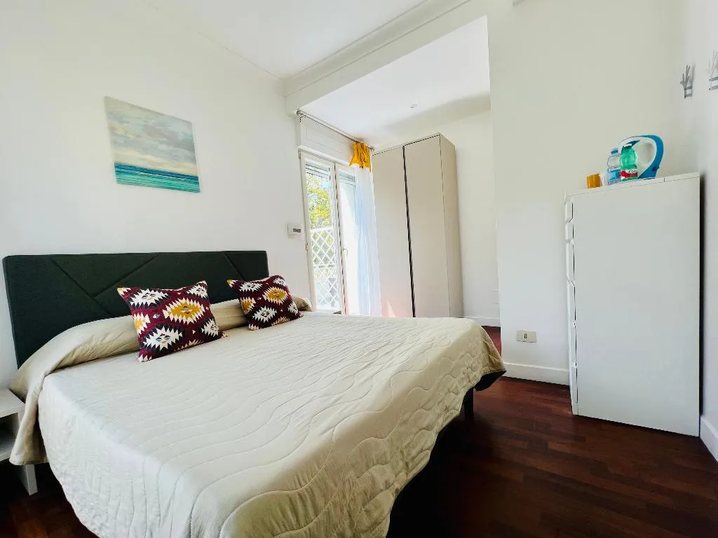 DOUBLE WITH TERRACE Room, Villa Sorrento Resort, Naples