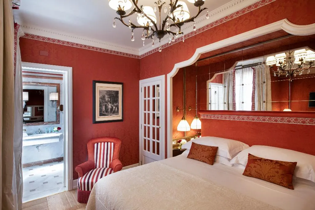FAMILY ROOM CONNECTING ROOM Room, Helvetia & Bristol Firenze - Starhotels Collezione, Florence