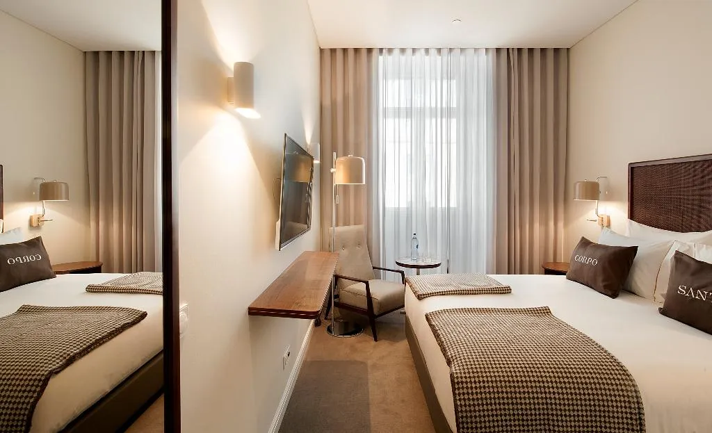 FAMILY ROOM SUPERIOR Room, Corpo Santo Lisbon Historical Hotel, Lisbon