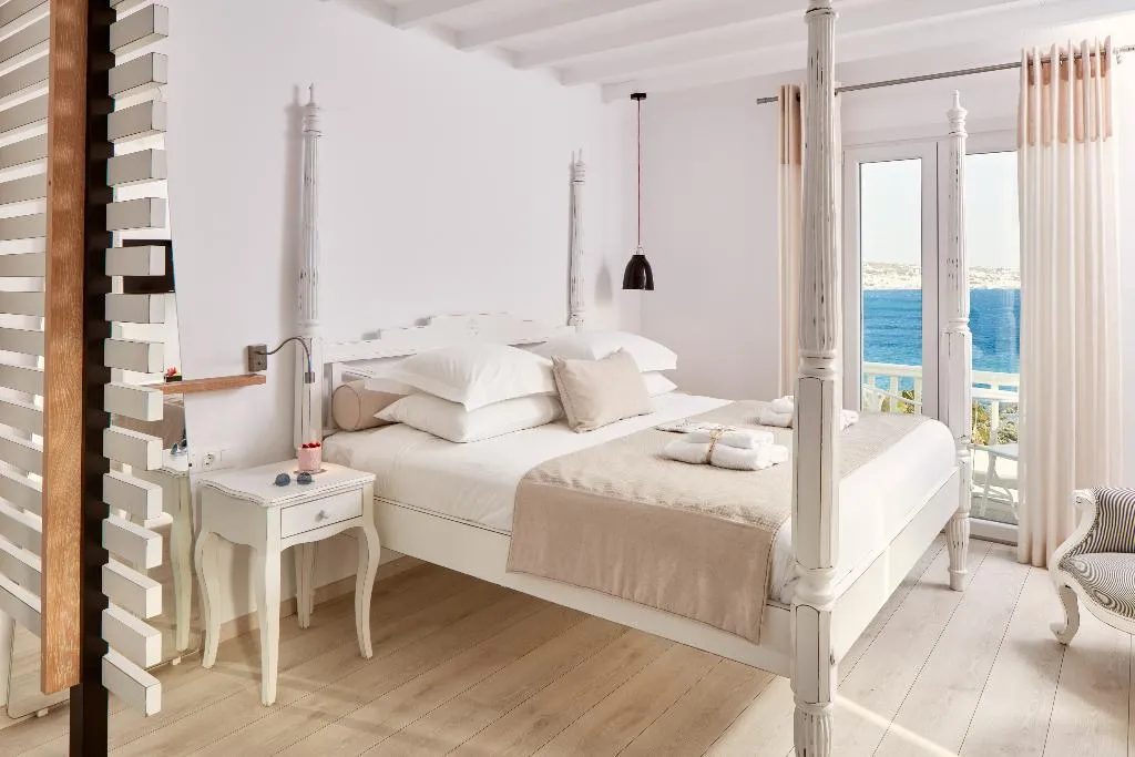 SUITE SEA VIEW HONEYMOON Room, Mykonos Princess Hotel, Mykonos