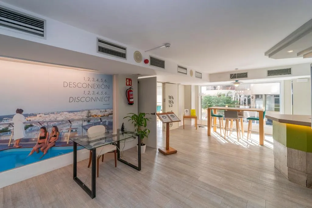 Lobby, ARTIEM Capri, Menorca