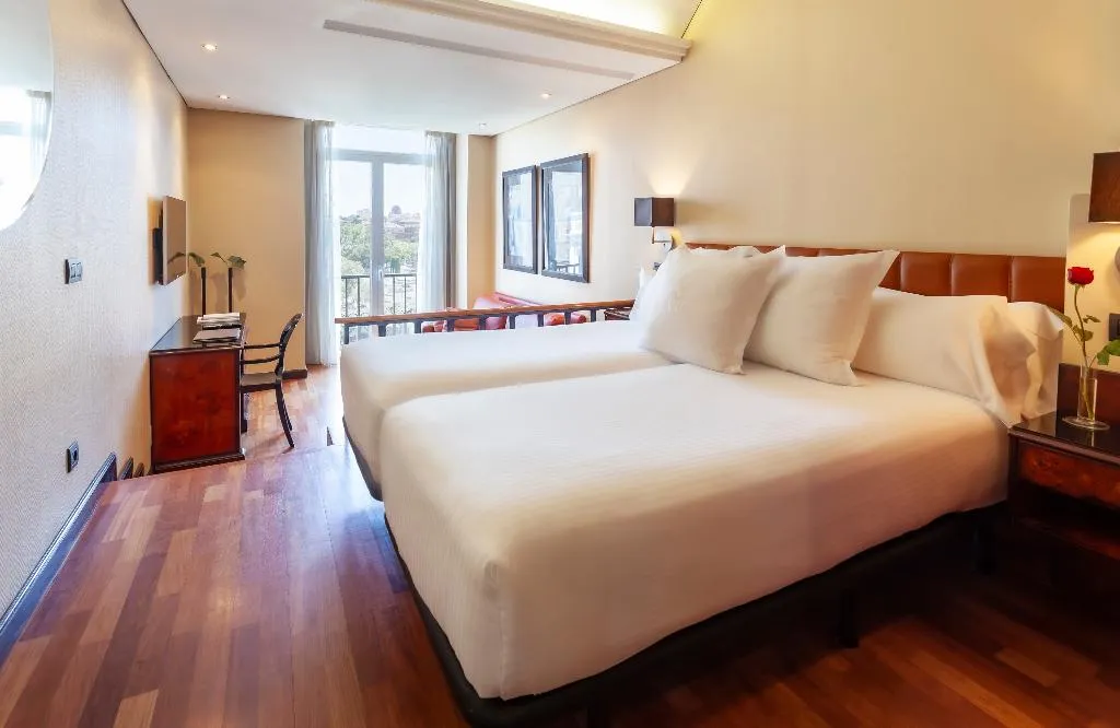 DOUBLE SUPERIOR WITH VIEWS Room, Hotel Villa Real, Madrid