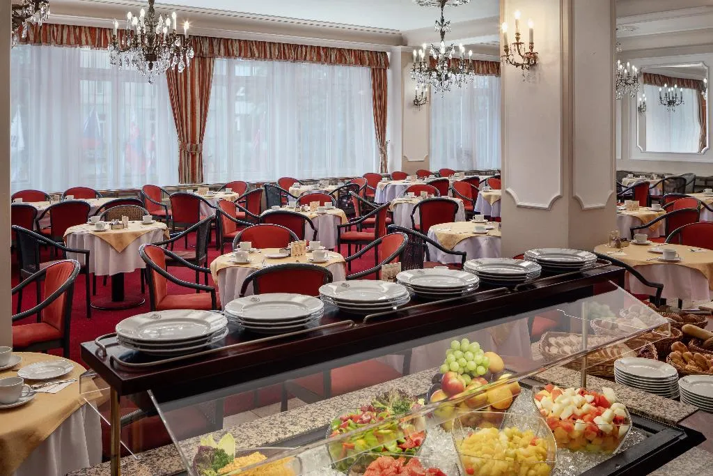 Restaurant, Ambassador Zlata Husa, Prague