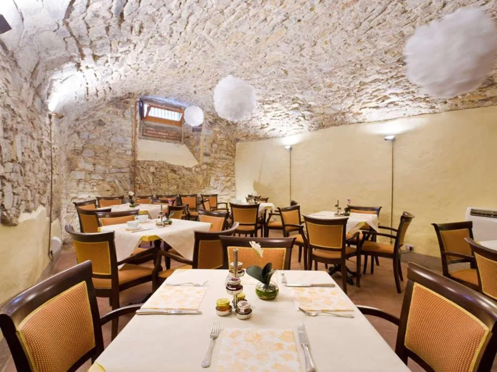 Restaurant, Palazzo San Niccolo, Florence