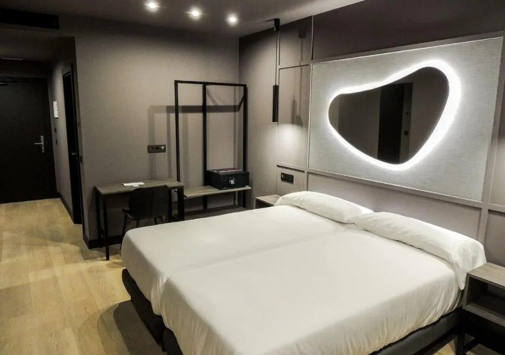 Room, Hotel Livvo La Escarlata, Gran Canaria