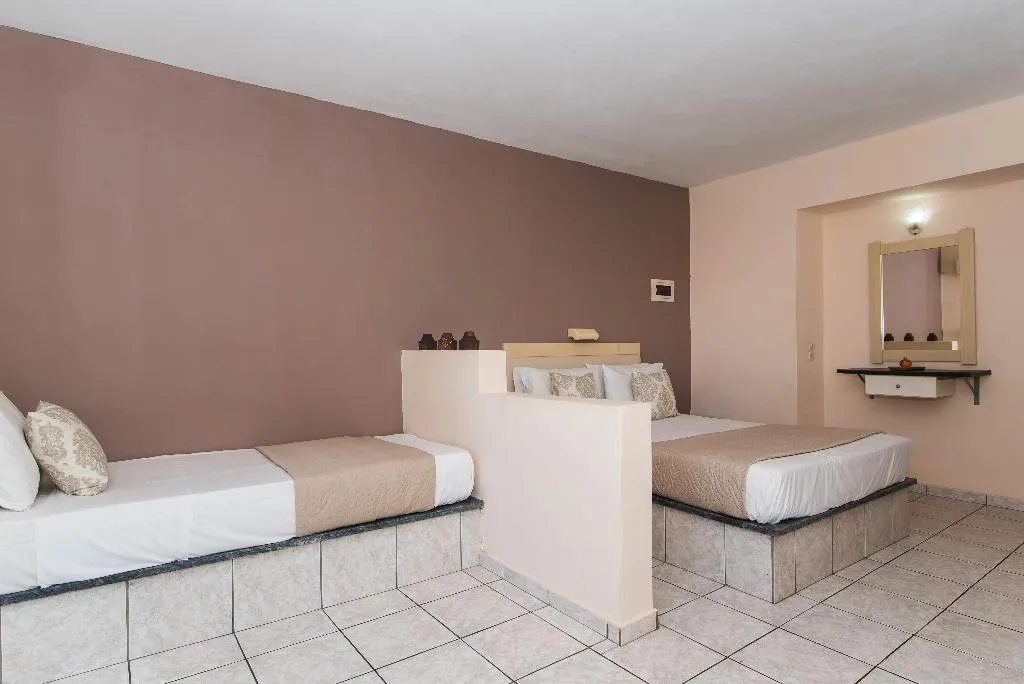 STUDIO CAPACITY 3 Room, Aspro Hotel, Crete