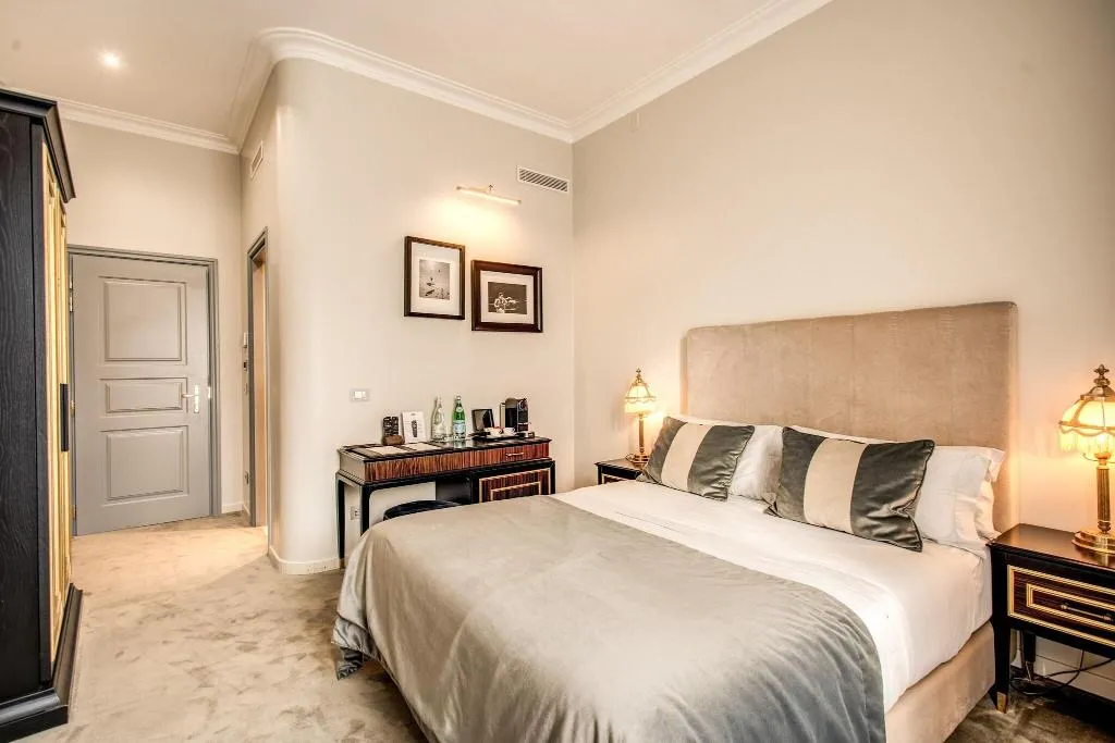 DOUBLE SUPERIOR QUEEN BED Room, Martius Private Suites Hotel, Rome