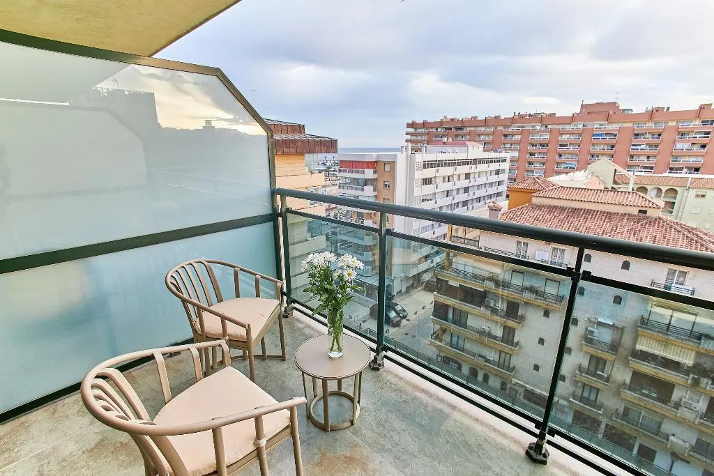 SINGLE COMFORT Room, Leonardo Hotel Fuengirola Costa del Sol, Costa Del Sol