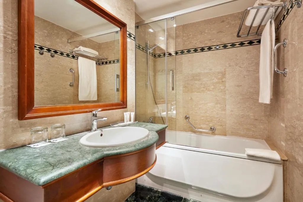 DOUBLE SINGLE USE STANDARD Room, Exe Mitre, Barcelona