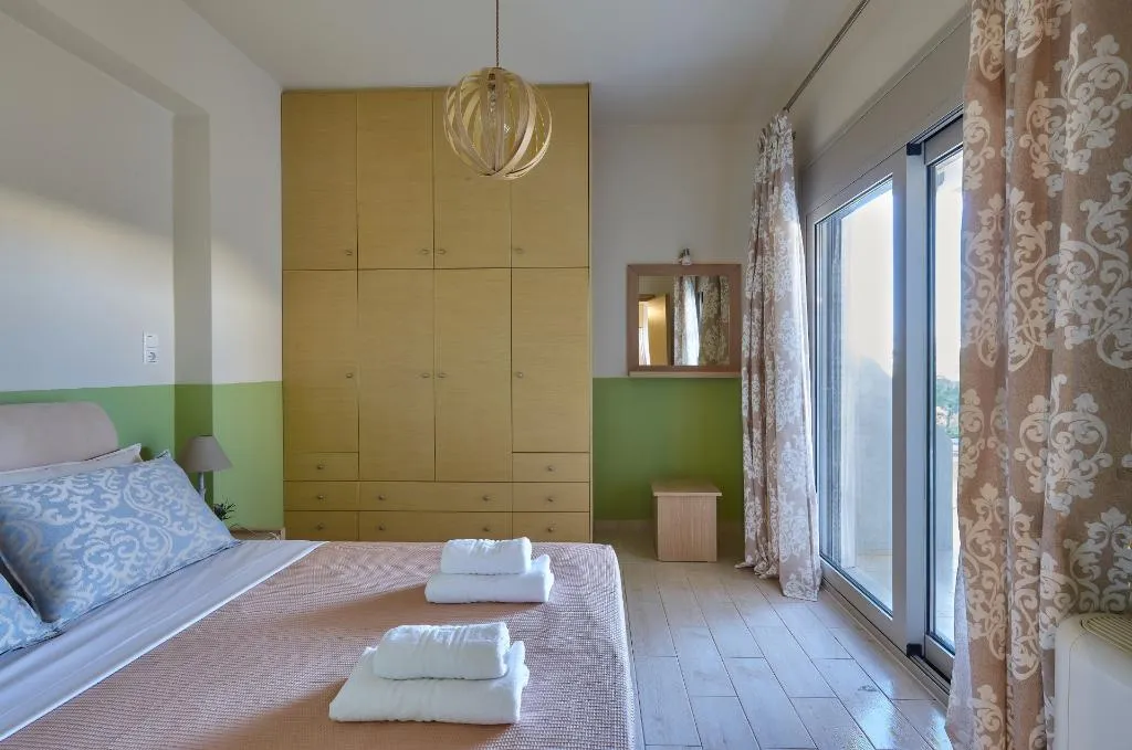 APARTMENT SUPERIOR SIDE SEA VIEW Room, Elkysti Crete Deluxe Apartments, Crete