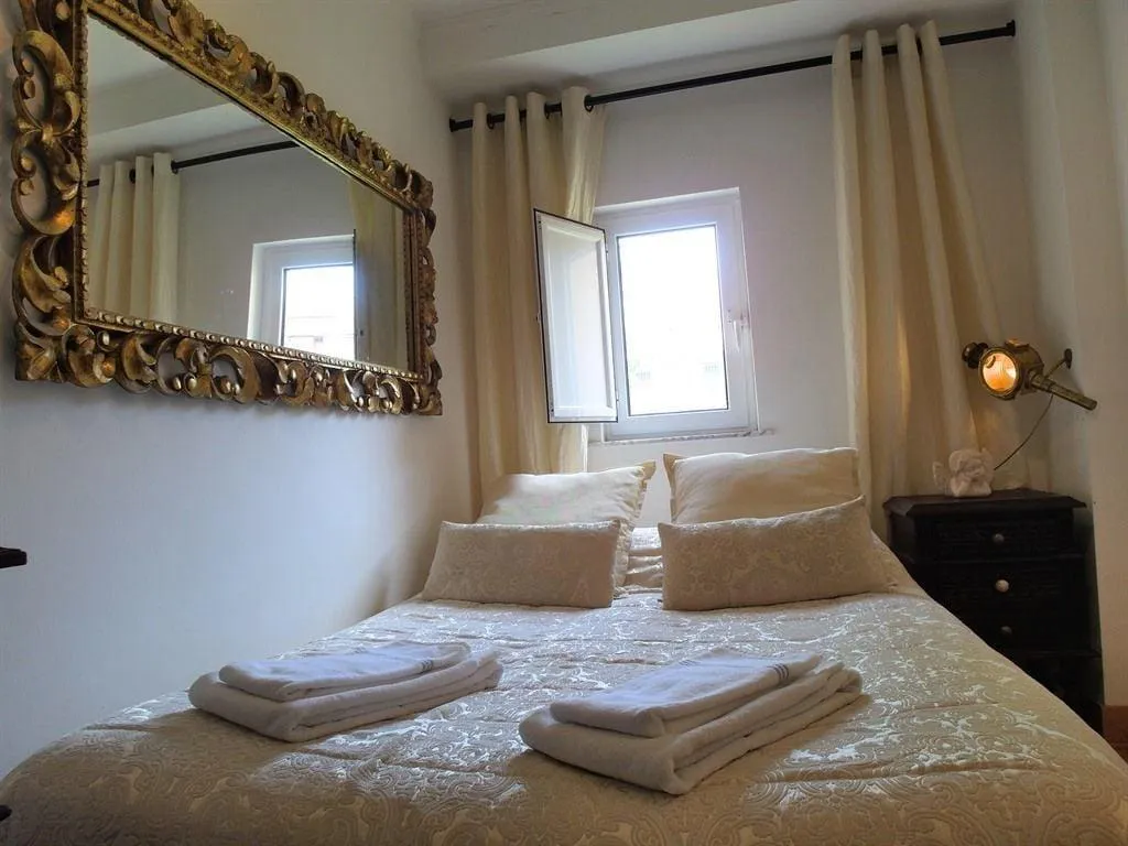Room, Santosweethome 1, Lisbon