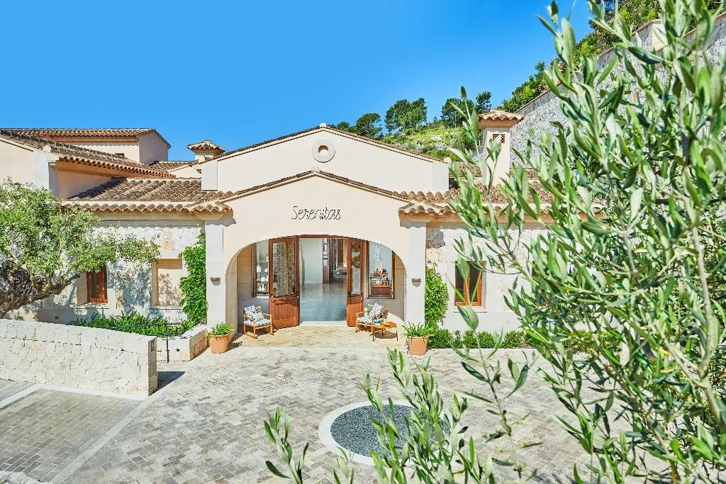 Sports and Entertainment, Cap Vermell Grand Hotel, Majorca