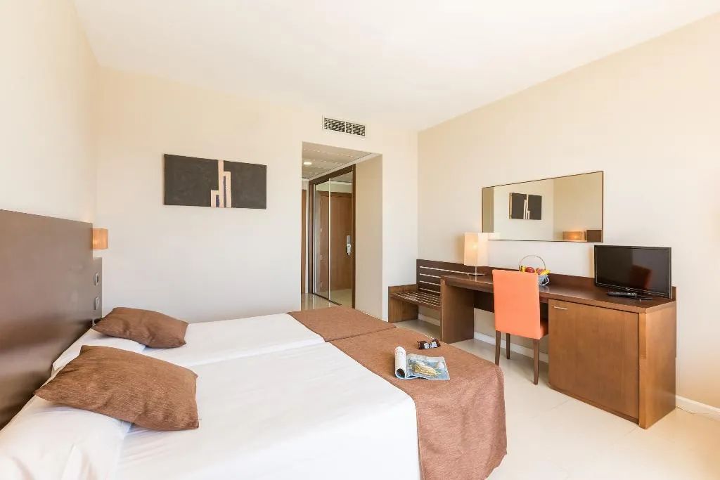 TWIN STANDARD Room, Hotel Bahía Calpe by Pierre & Vacances, Costa Blanca