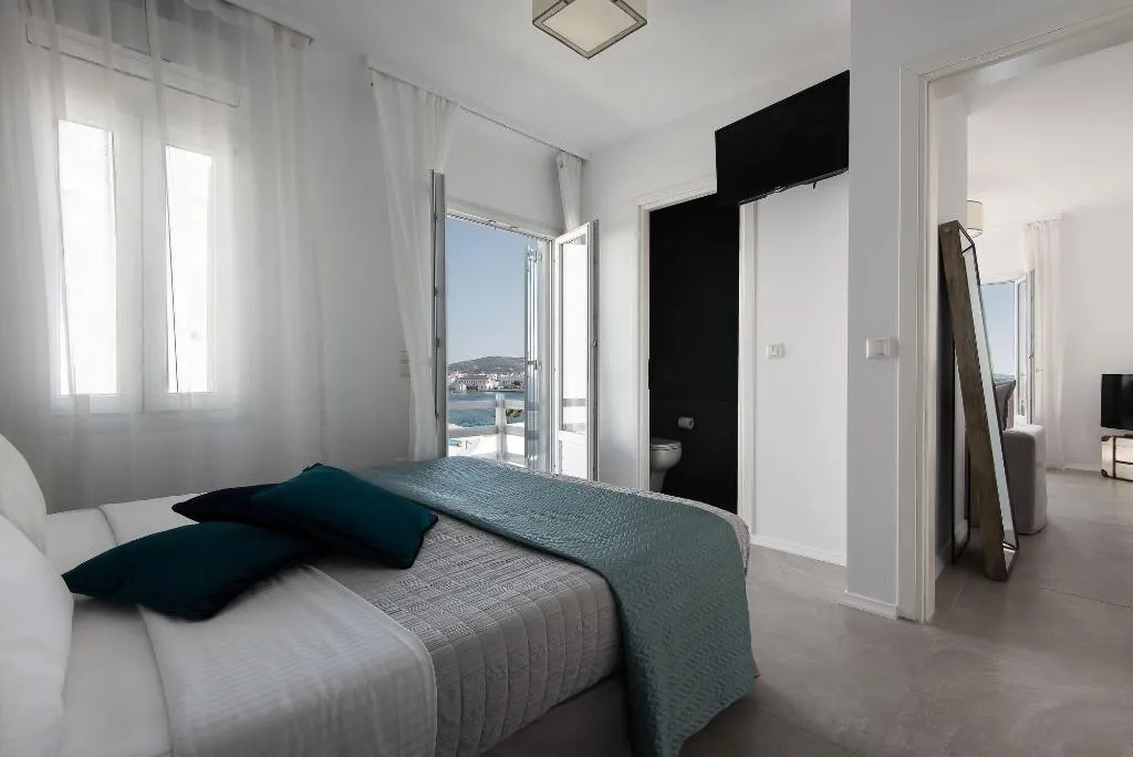 Room, Riva Suites, Mykonos