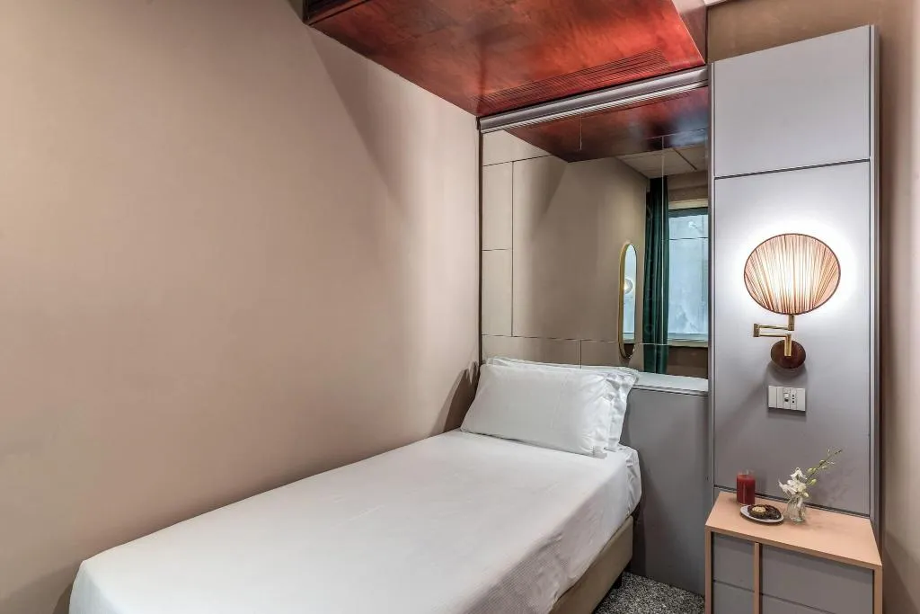 SINGLE STANDARD Room, Madison, Rome