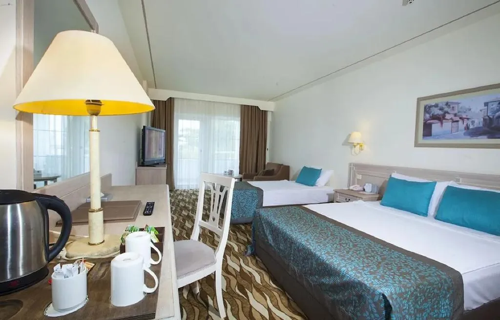 FAMILY ROOM GARDEN VIEW Room, Ma Biche Kemer, Antalya