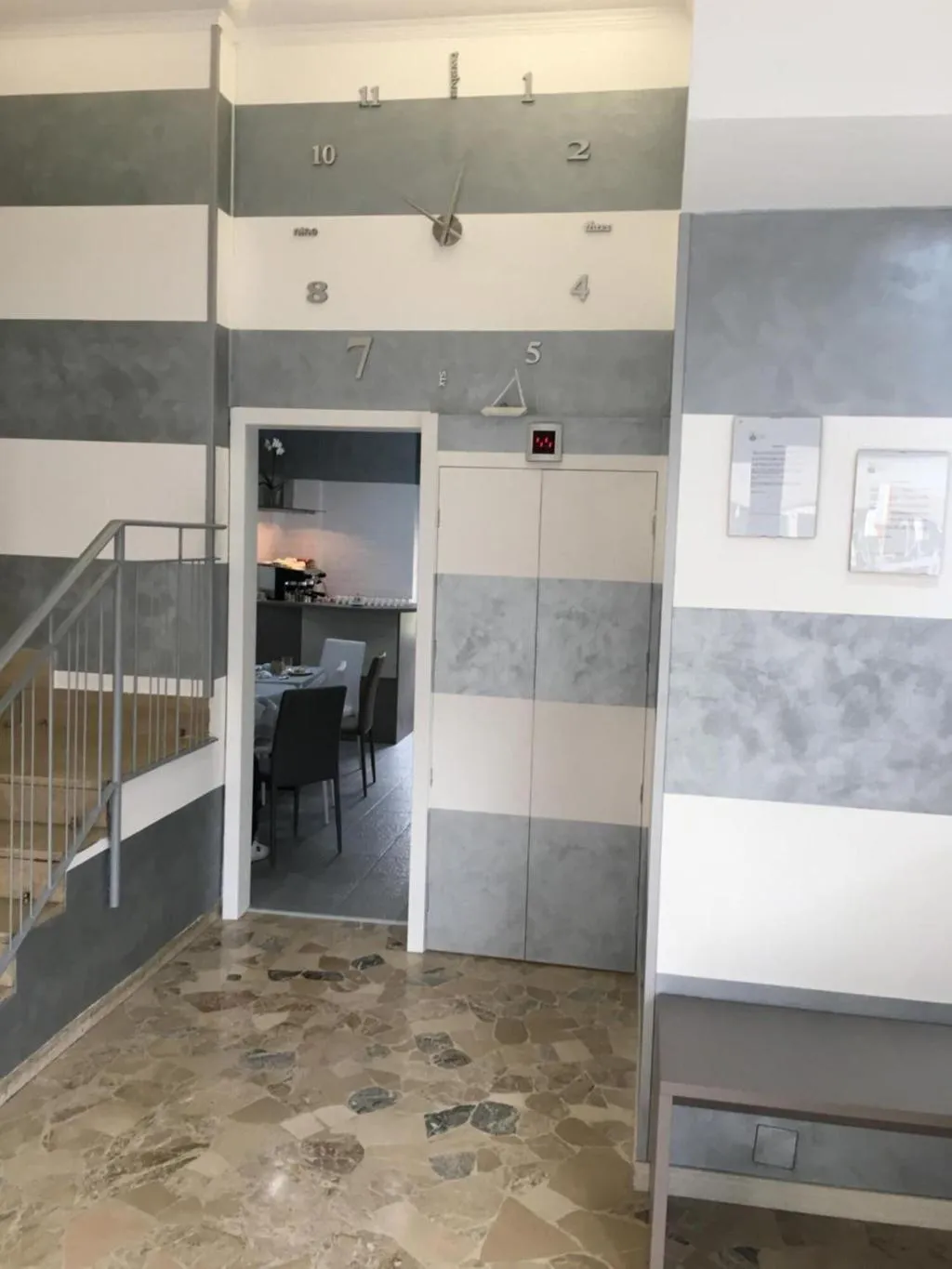 Lobby, Hotel New Salus, Milan
