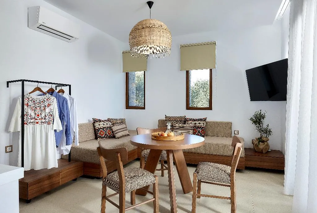 SUITE ONE BEDROOM ONE BATHROOM Room, Volta Suites And Villas, Crete