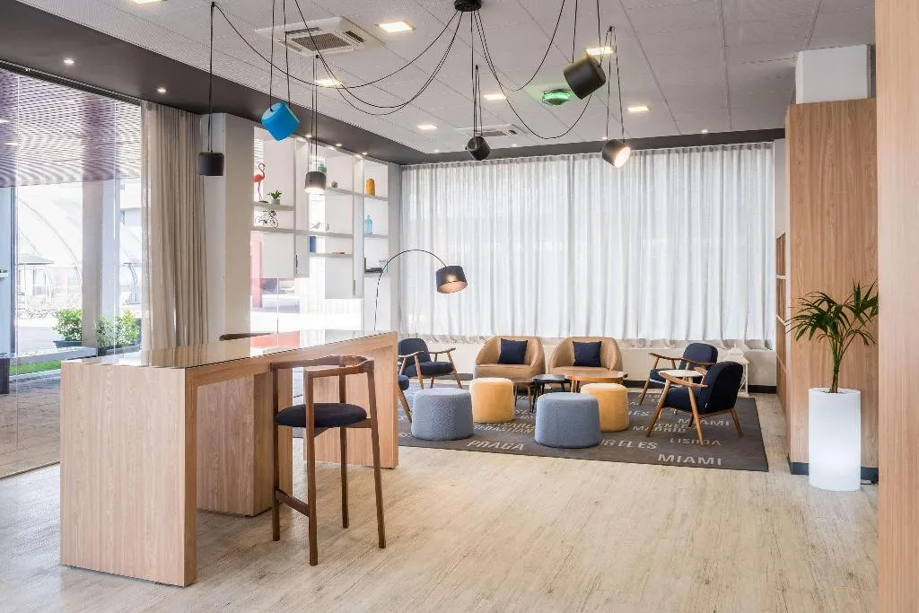General view, Madrid Airport Suites Affiliated By Melia, Madrid