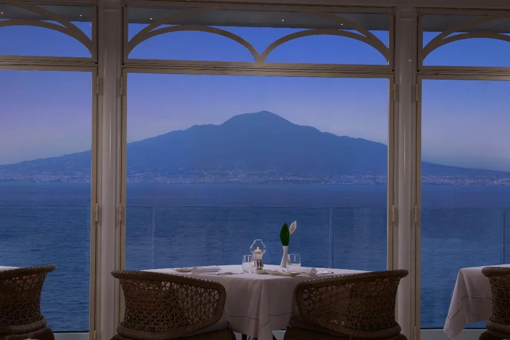 Restaurant, Grand Hotel Royal, Naples