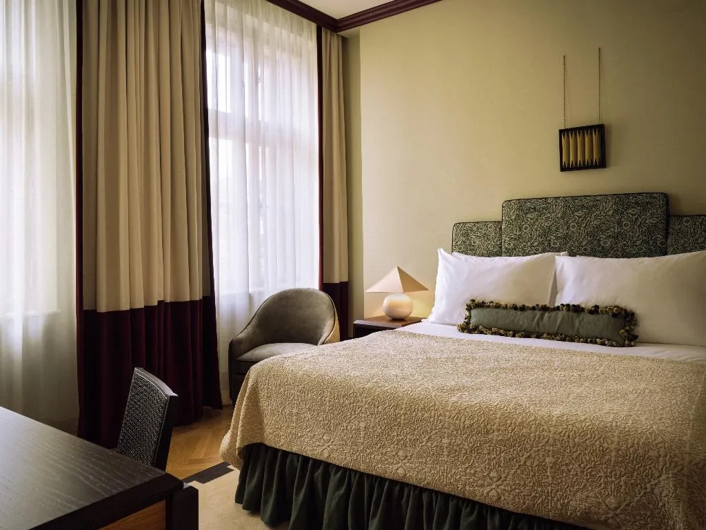 SUITE STANDARD Room, Sir Prague, part of Sircle Collection, Prague