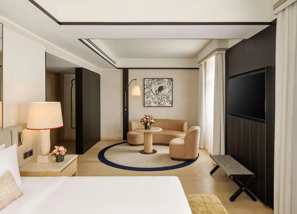 JUNIOR SUITE KING SIZE BED Room, Park Hyatt Milan, Milan