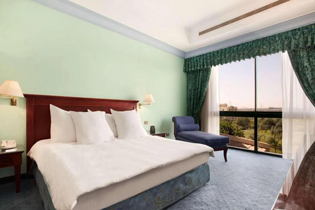 Room, Hilton Pyramids Golf, Cairo