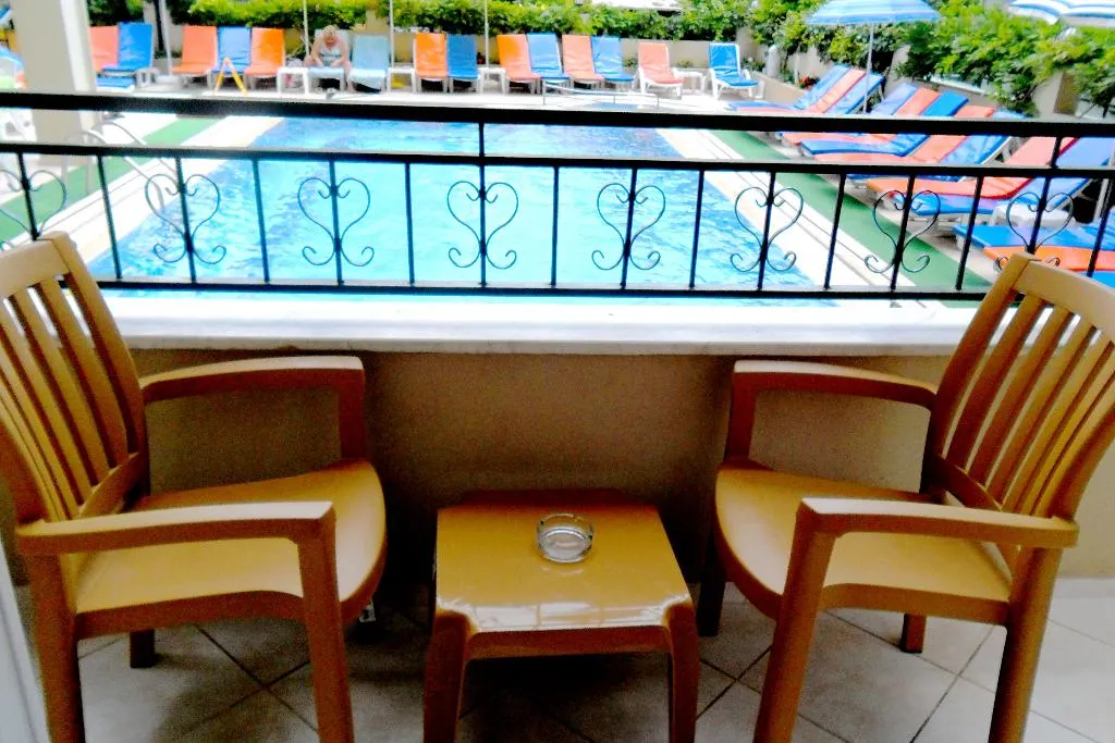Pool, Liman Apart, Dalaman