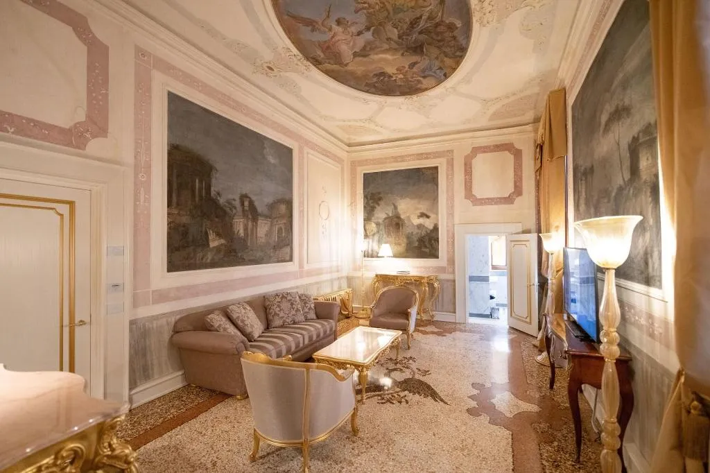 SUITE DELUXE Room, Cà Bonfadini Historic Experience, Venice