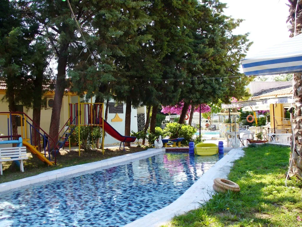Pool, Gnest Apartments, Rhodes