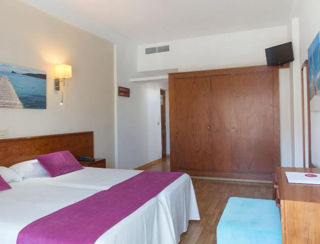 Double or Twin STANDARD Room, JS Sol Can Picafort, Majorca