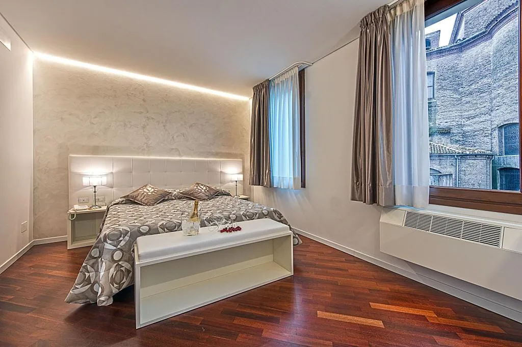 Double or Twin SUPERIOR Room, Hotel Al Vivit, Venice