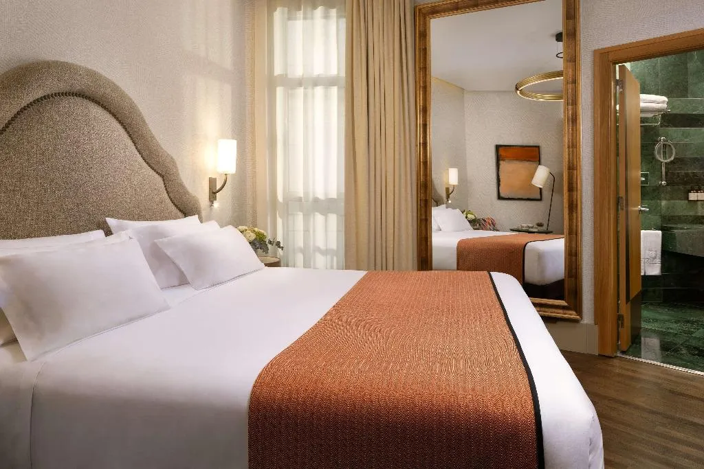 Double or Twin SUPERIOR Room, NH Collection Madrid Paseo del Prado, Madrid