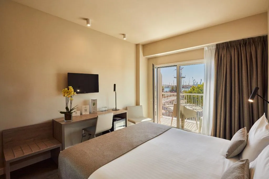 Double or Twin STANDARD Room, Silken Turcosa 3* Sup, Valencia