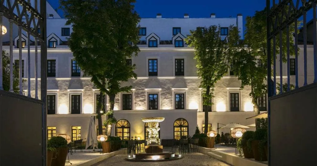 Restaurant, Palacio de los Duques Gran Meliá, Madrid