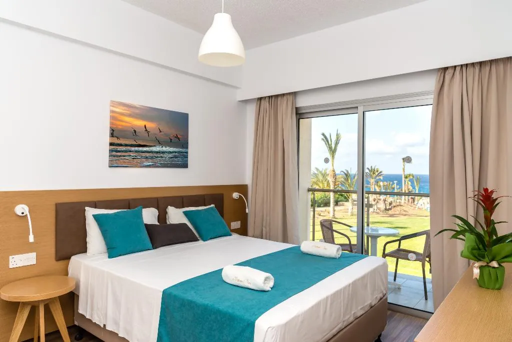 APARTMENT SEA VIEW ONE BEDROOM Room, Helios Bay Hotel Apts & Villas, Cyprus
