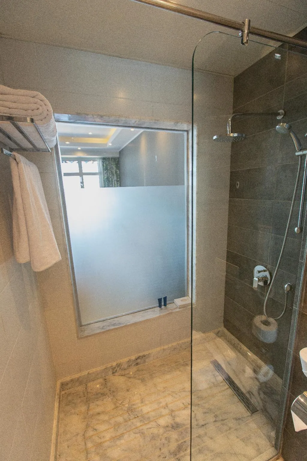 DOUBLE DELUXE WITH JACUZZI Room, Naama Bay Suites & Spa, Red Sea Riviera