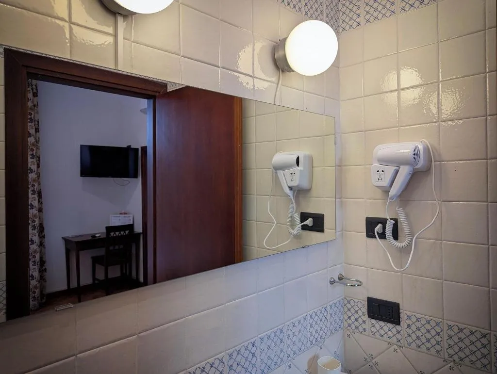 Room, La Locanda Dell Arte, Naples